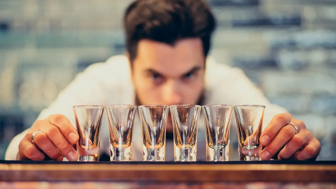 Barman ou barwoman: Dicas de gerente para ganhar salario ótimo