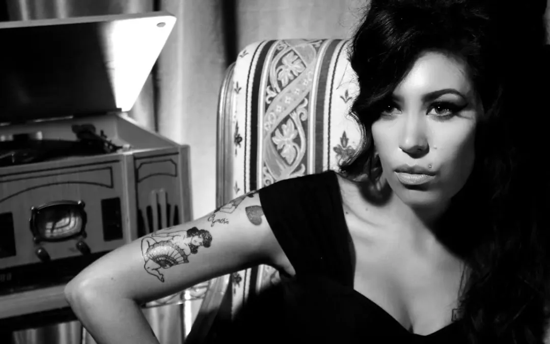 Amy Winehouse volta à vida em “Back to Black”: veja o trailer