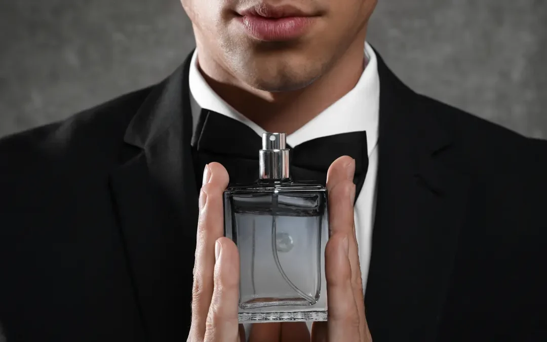 10 perfumes masculinos do ano passado que grudam no osso